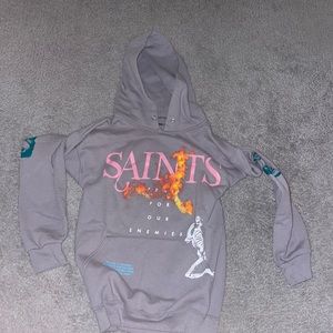 Fashionova Graohic Hoodie, missing hoodie strings